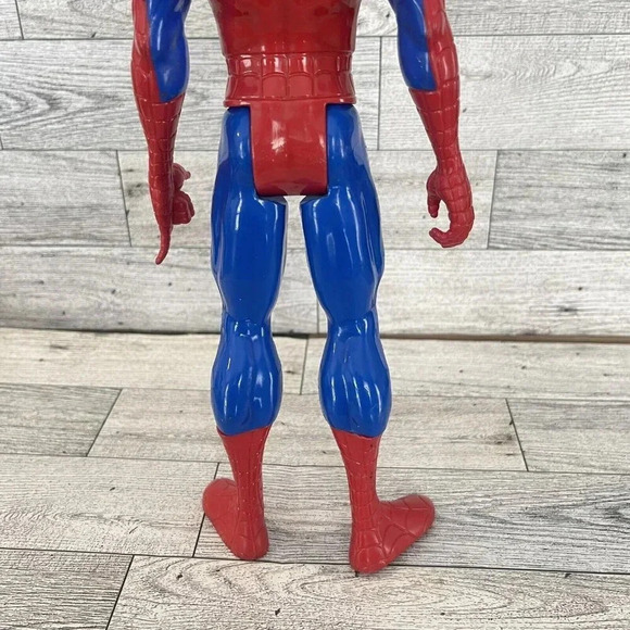 Hasbro 2013 Spiderman 12 Inch Toy Action Figure - Picture 7 of 9